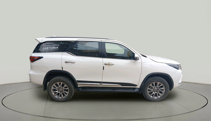 2022 Toyota Fortuner 4X4 MT 2.8 DIESEL, Diesel, Manual, 77,940 km, exterior