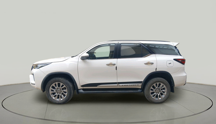 2022 Toyota Fortuner 4X4 MT 2.8 DIESEL, Diesel, Manual, 77,940 km, exterior