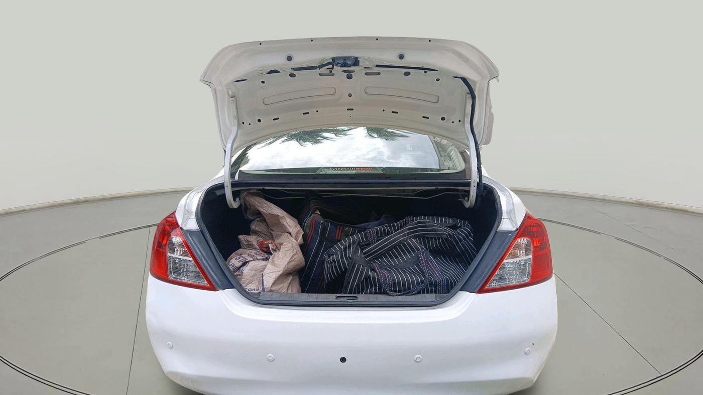 2011 Nissan Sunny XL, Petrol, Manual, 80,367 km, exterior