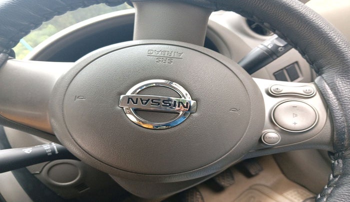 2011 Nissan Sunny XL, Petrol, Manual, 80,367 km, interior