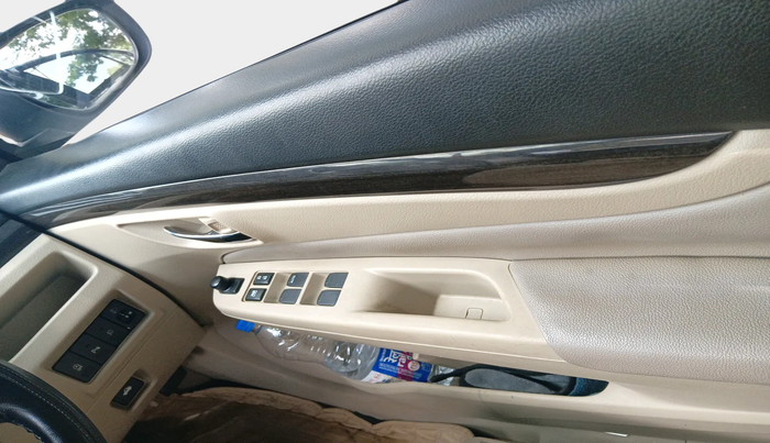 2015 Maruti Ciaz ZDI SHVS, Diesel, Manual, 1,32,598 km, interior