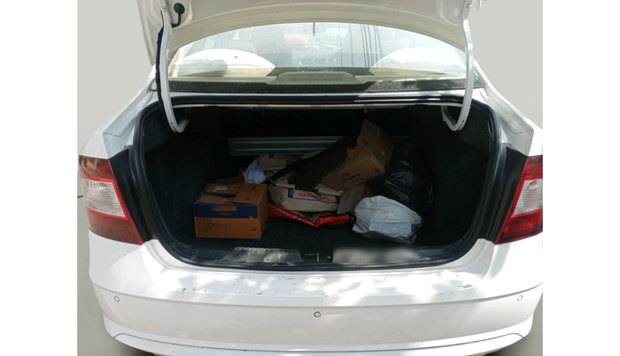 2019 Skoda Rapid AMBITION 1.6 MPI AT, Petrol, Automatic, 35,997 km, exterior