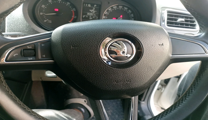 2019 Skoda Rapid AMBITION 1.6 MPI AT, Petrol, Automatic, 35,997 km, interior