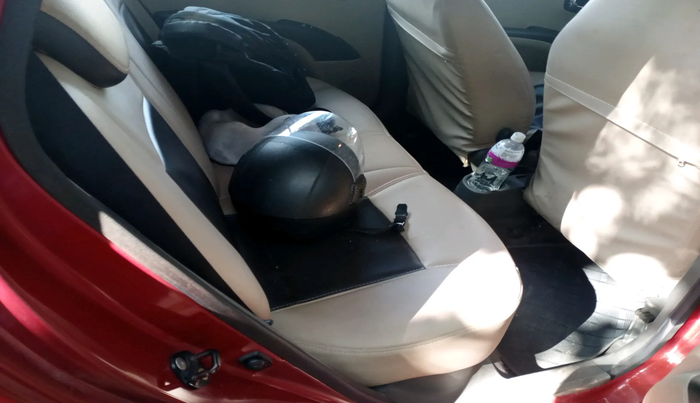 2012 Hyundai i10 SPORTZ 1.2, Petrol, Manual, 82,408 km, interior