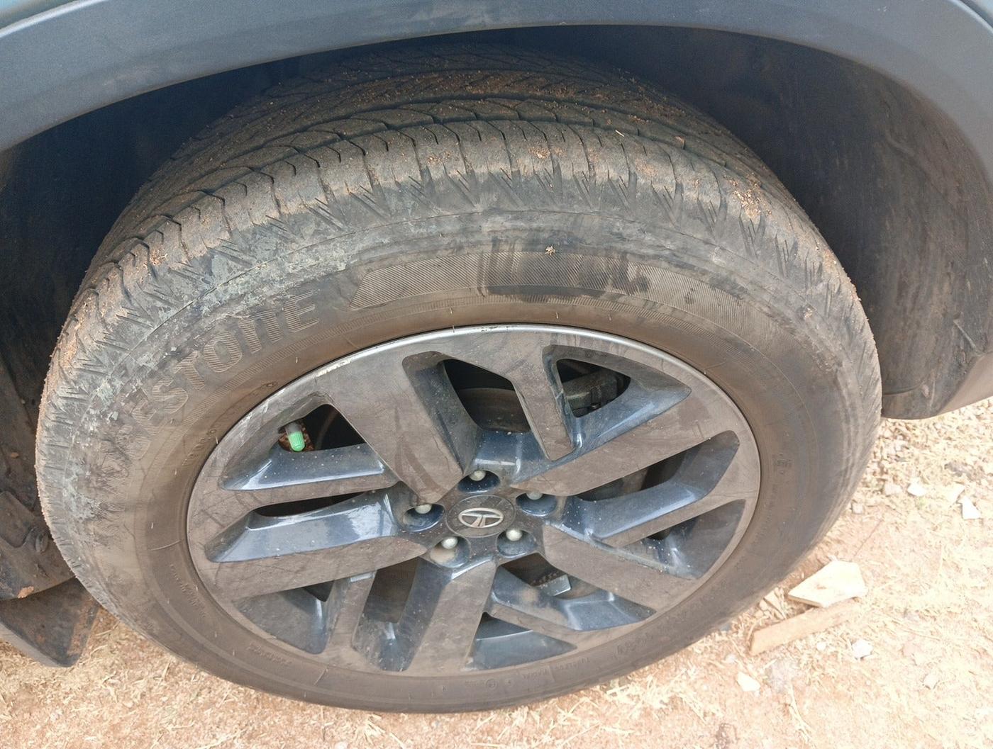 2021 Tata Safari XZ PLUS, Diesel, Manual, 58,098 km, tyre