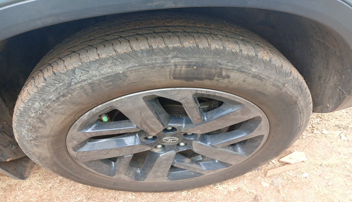 2021 Tata Safari XZ PLUS, Diesel, Manual, 58,098 km, tyre