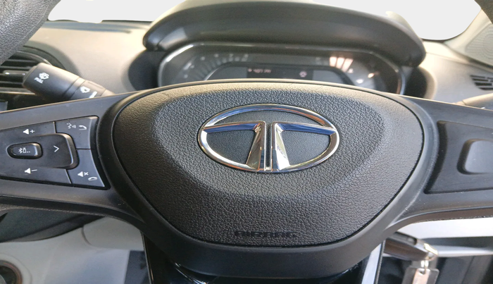 2022 Tata Tiago XT RHYTHM PETROL, Petrol, Manual, 19,722 km, interior