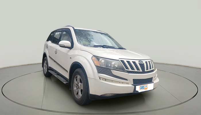 2013 Mahindra XUV500 W8, Diesel, Manual, 95,011 km, exterior
