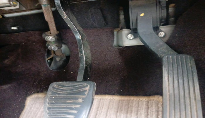 2013 Mahindra XUV500 W8, Diesel, Manual, 95,011 km, interior