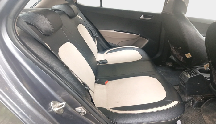 2014 Hyundai Grand i10 ASTA 1.1 CRDI, Diesel, Manual, 1,50,611 km, interior