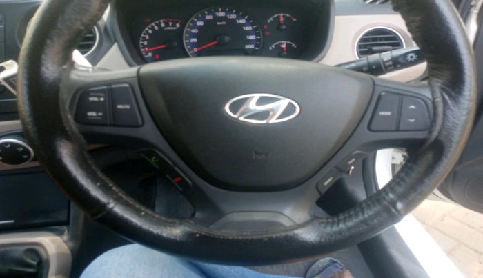 2014 Hyundai Xcent S (O) 1.2, Petrol, Manual, 39,287 km, interior