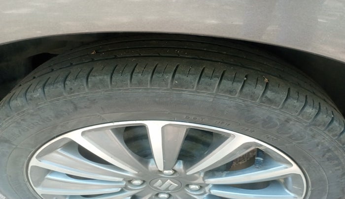 2018 Maruti Ciaz ALPHA 1.5 SHVS PETROL, Petrol, Manual, 85,708 km, tyre