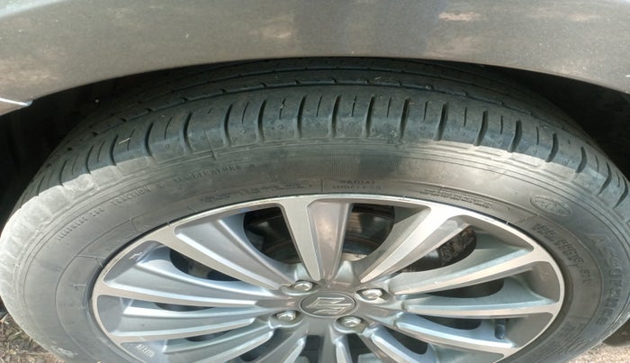 2018 Maruti Ciaz ALPHA 1.5 SHVS PETROL, Petrol, Manual, 85,708 km, tyre