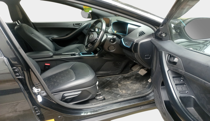 2022 Tata NEXON EV XZ PLUS LUX DARK EDITION, Electric, Automatic, 28,189 km, interior
