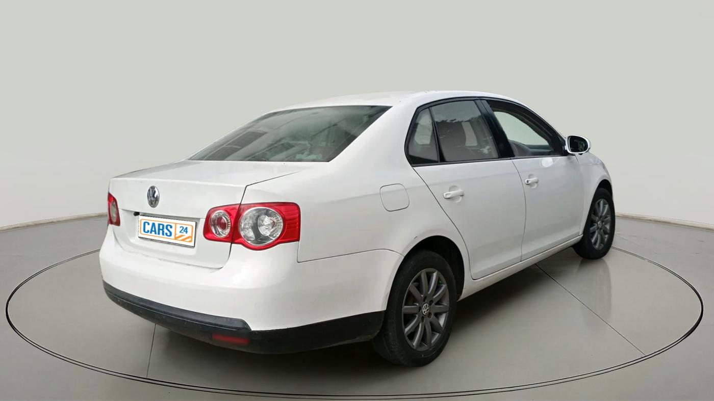 2010 Volkswagen Jetta COMFORTLINE 2.0L TDI, Diesel, Manual, 1,10,753 km, exterior