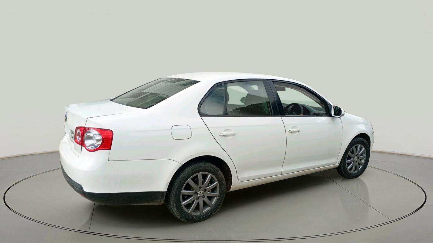 2010 Volkswagen Jetta COMFORTLINE 2.0L TDI, Diesel, Manual, 1,10,753 km, exterior