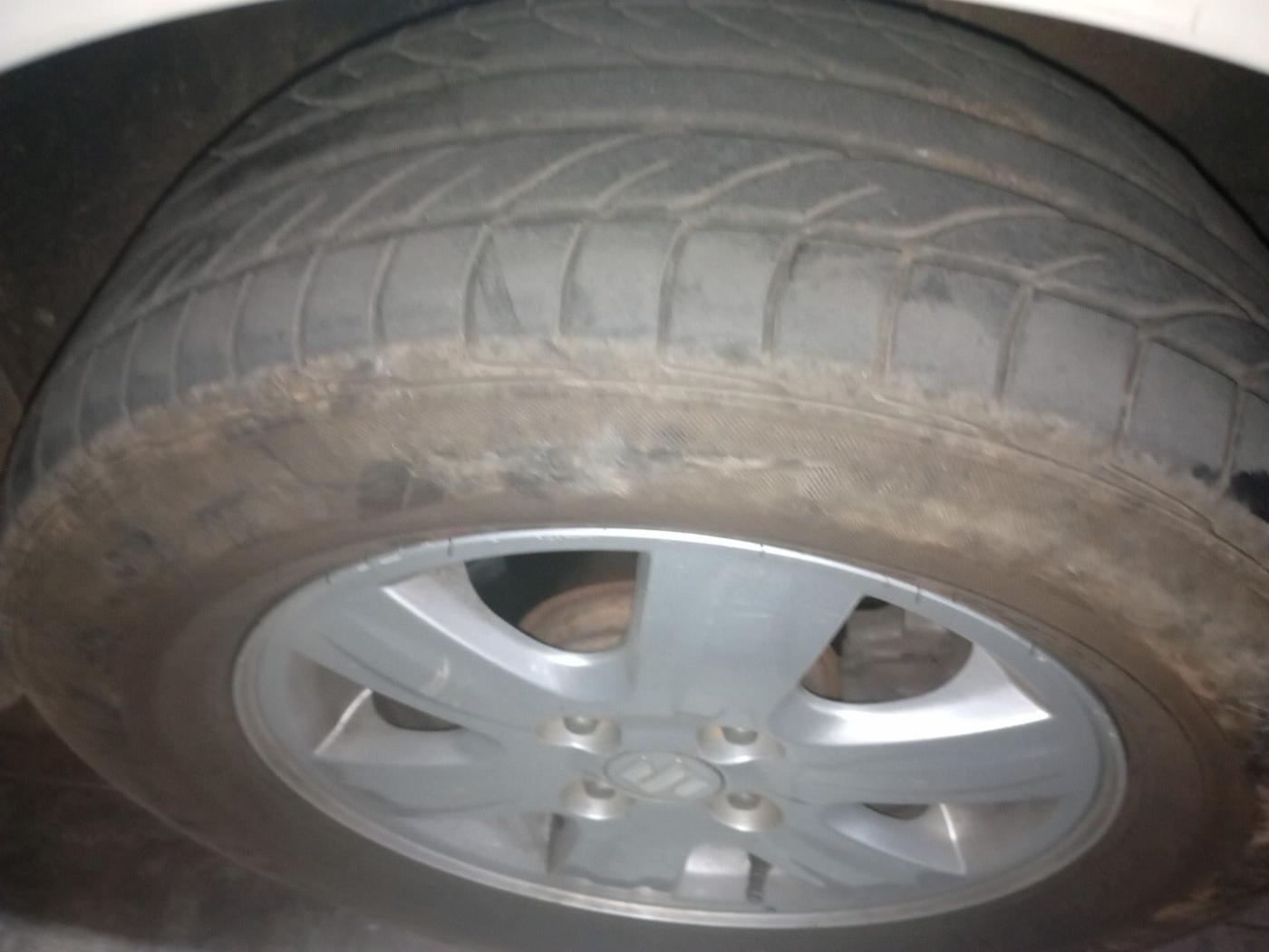 2010 Maruti Swift Dzire ZDI, Diesel, Manual, 1,38,926 km, tyre