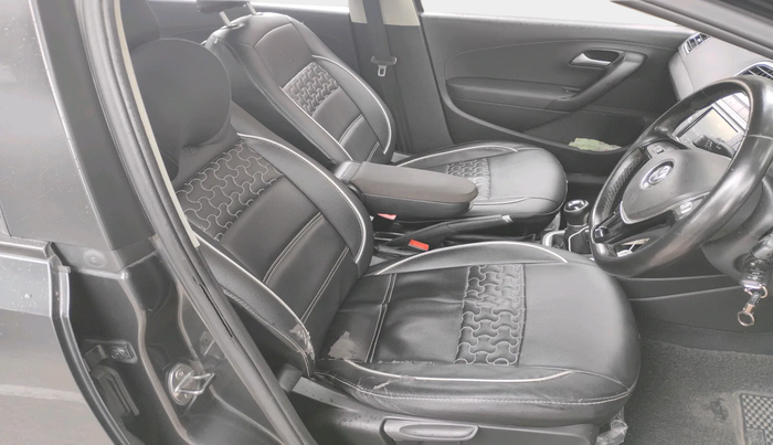 2019 Volkswagen Polo HIGHLINE PLUS 1.0 16 ALLOY, Petrol, Manual, 65,350 km, interior