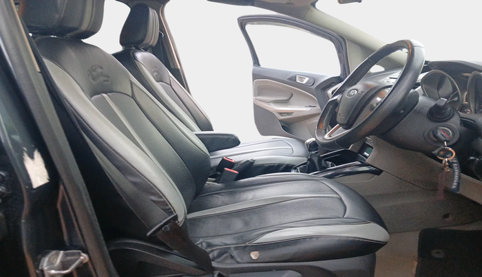 2014 Ford Ecosport TITANIUM 1.5L DIESEL, Diesel, Manual, 1,06,810 km, interior