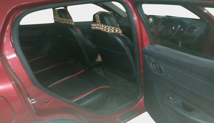 2021 Renault Kwid RXT 1.0 (O), Petrol, Manual, 20,973 km, interior