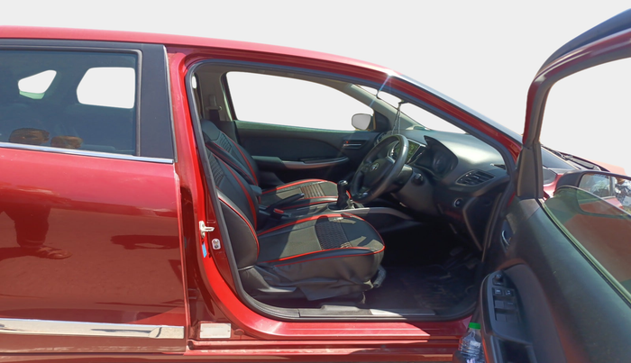 2021 Toyota Glanza V, Petrol, Manual, 28,215 km, interior