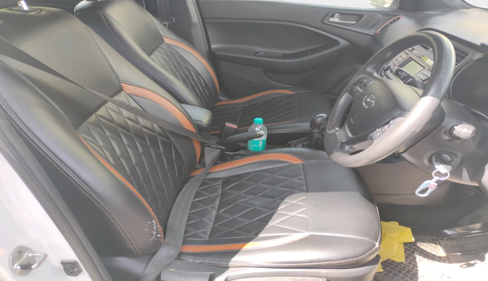 2016 Hyundai i20 Active 1.2 S, Petrol, Manual, 75,483 km, interior