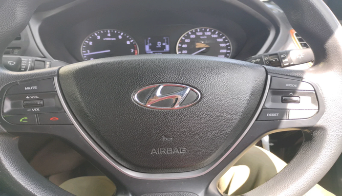 2016 Hyundai i20 Active 1.2 S, Petrol, Manual, 75,483 km, interior