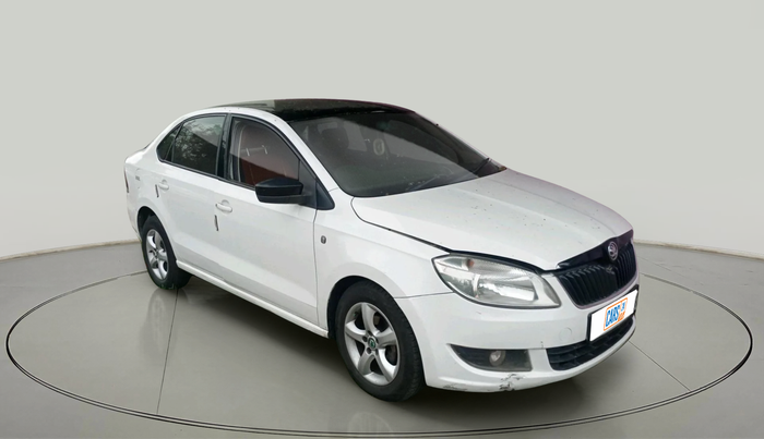 2015 Skoda Rapid AMBITION 1.5 TDI AT, Diesel, Automatic, 1,28,432 km, exterior