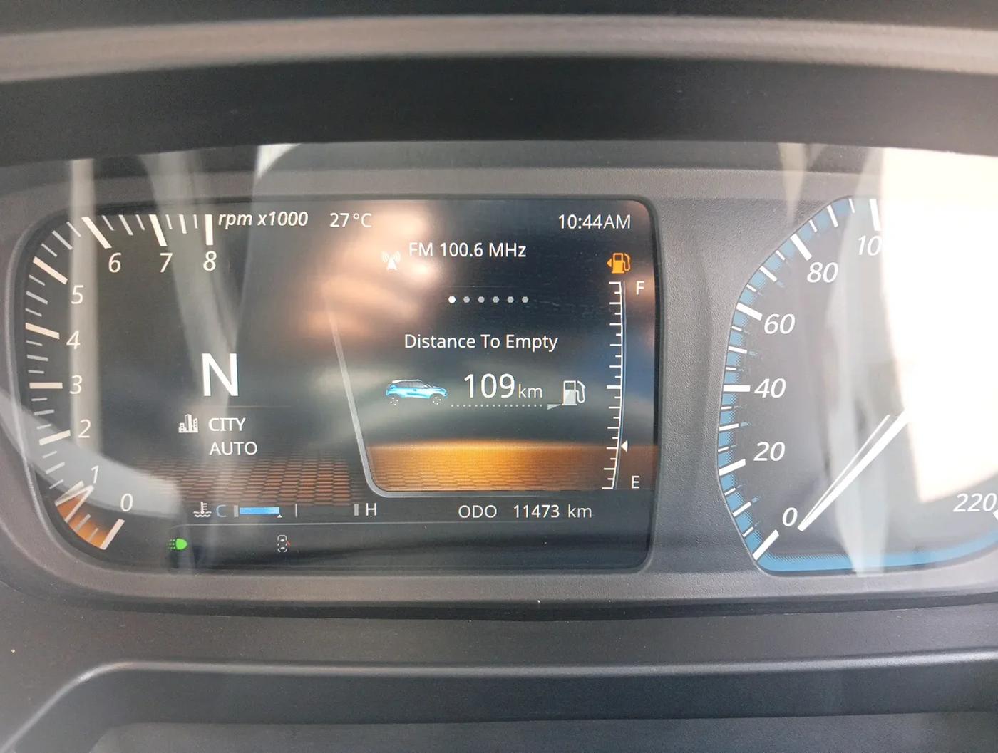 2022 Tata PUNCH CREATIVE AMT 1.2 RTN DUAL TONE, Petrol, Automatic, 11,473 km, interior