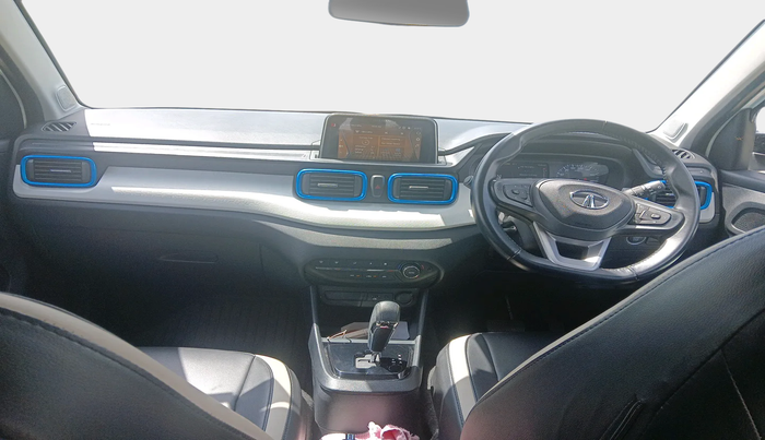 2022 Tata PUNCH CREATIVE AMT 1.2 RTN DUAL TONE, Petrol, Automatic, 11,473 km, interior