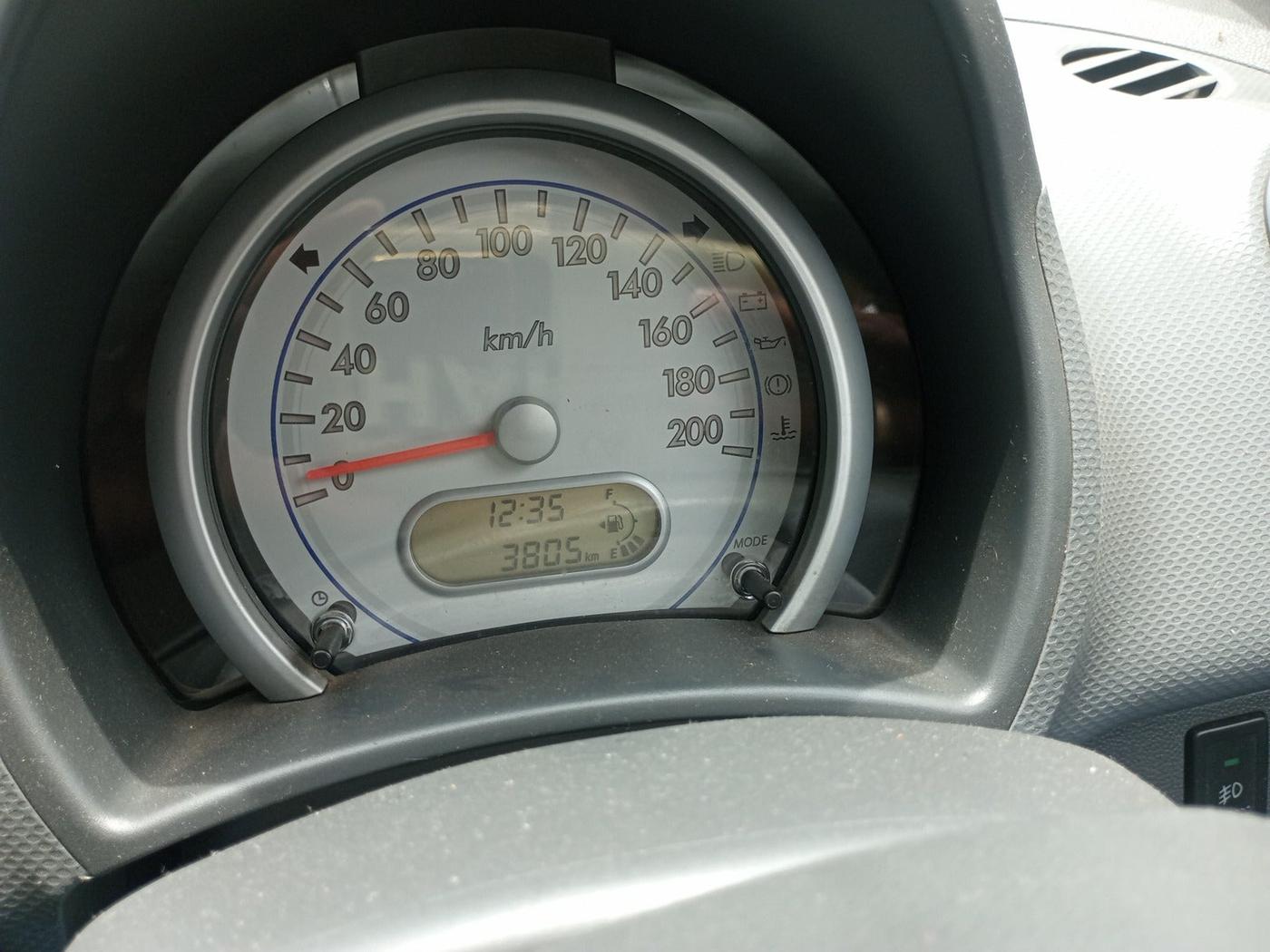 2010 Maruti Ritz LXI, Petrol, Manual, 4,900 km, interior