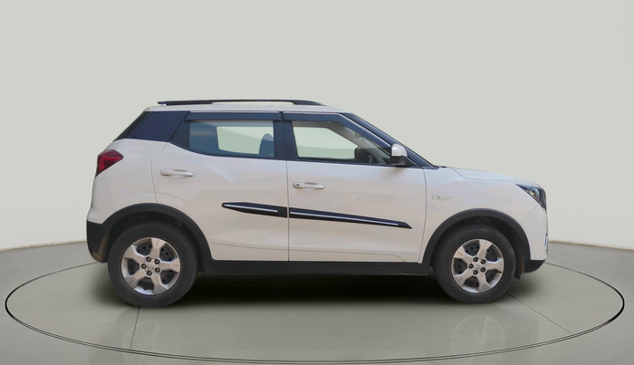 2023 Mahindra XUV300 W6 1.2 PETROL, Petrol, Manual, 31,794 km, exterior
