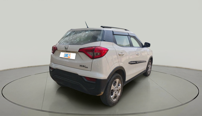 2023 Mahindra XUV300 W6 1.2 PETROL, Petrol, Manual, 31,794 km, exterior