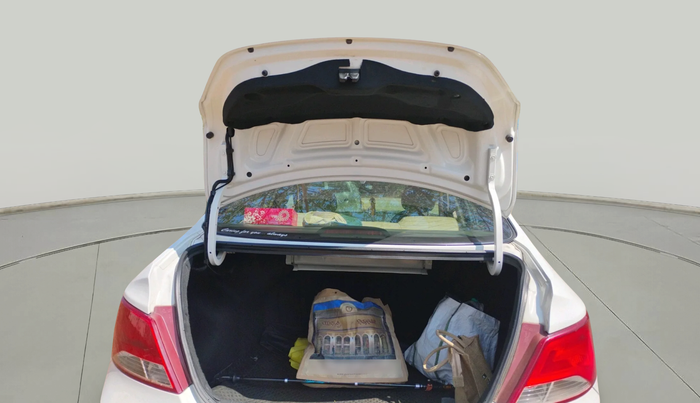 2017 Hyundai Verna 1.6 VTVT SX (O), Petrol, Manual, 86,590 km, exterior