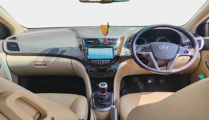 2017 Hyundai Verna 1.6 VTVT SX (O), Petrol, Manual, 86,590 km, interior