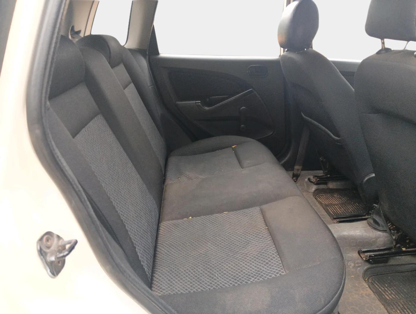 2013 Ford Figo EXI 1.4 DIESEL, Diesel, Manual, 1,49,715 km, interior
