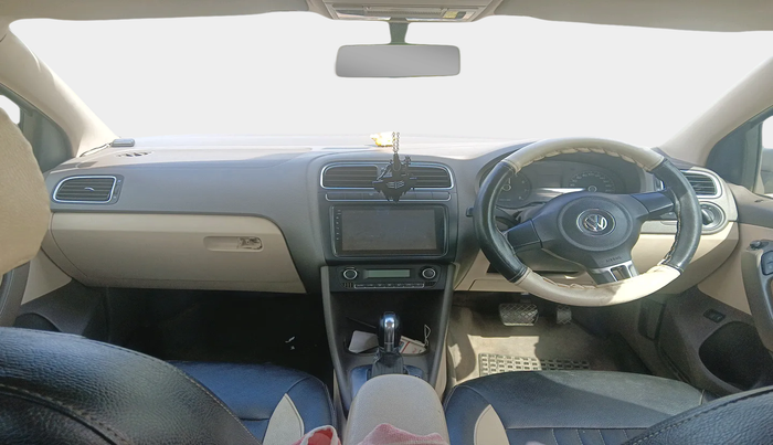 2011 Volkswagen Vento HIGHLINE PETROL AT, Petrol, Automatic, 1,10,447 km, interior
