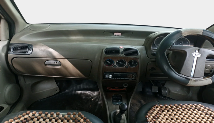 2010 Tata Indigo CS LX TDI, Diesel, Manual, 98,599 km, interior