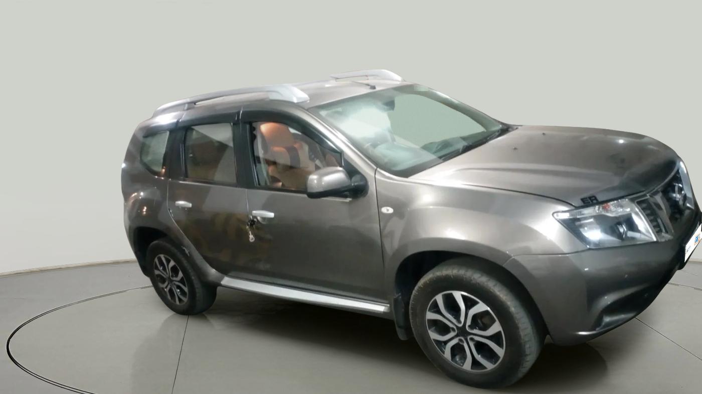 2015 Nissan Terrano XV D THP PREMIUM 110 PS, Diesel, Manual, 1,08,836 km, exterior