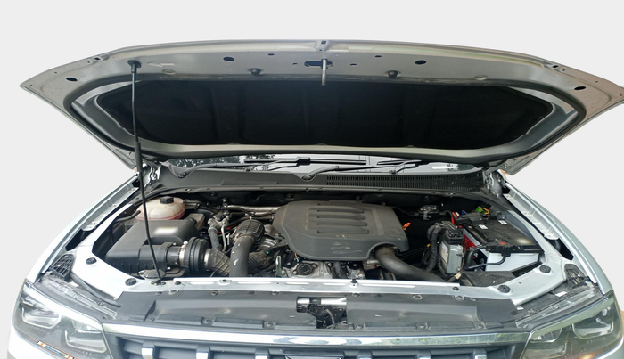 2023 Mahindra SCORPIO-N Z8 PETROL MT 7 STR, Petrol, Manual, 8,240 km, exterior
