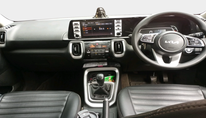 2021 KIA SONET HTK PLUS 1.0 IMT, Petrol, Manual, 1,29,339 km, interior