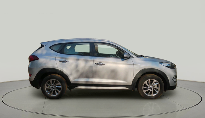 2017 Hyundai Tucson 2WD MT DIESEL, Diesel, Manual, 69,910 km, exterior