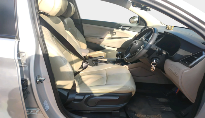 2017 Hyundai Tucson 2WD MT DIESEL, Diesel, Manual, 69,910 km, interior