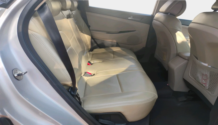 2017 Hyundai Tucson 2WD MT DIESEL, Diesel, Manual, 69,910 km, interior