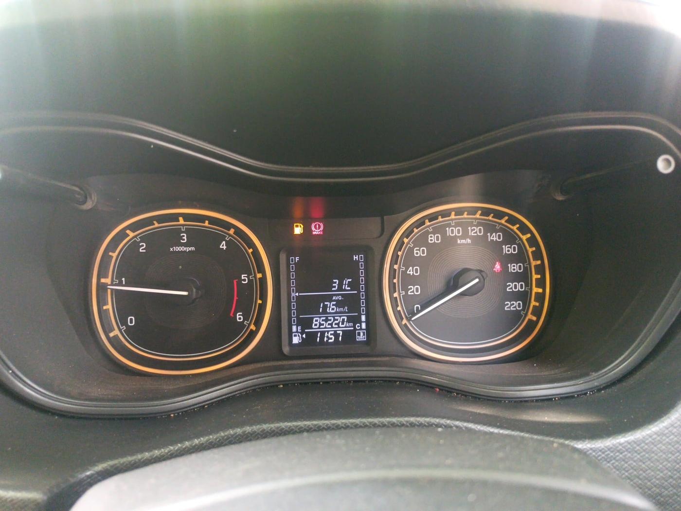 2016 Maruti Vitara Brezza ZDI PLUS DUAL TONE, Diesel, Manual, 85,220 km, interior