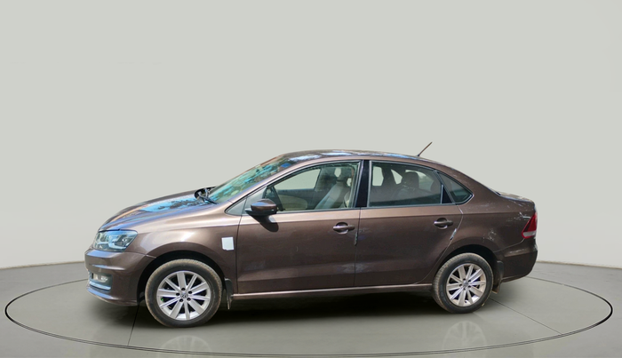 2017 Volkswagen Vento HIGHLINE 1.6 MPI, Petrol, Manual, 1,02,294 km, exterior