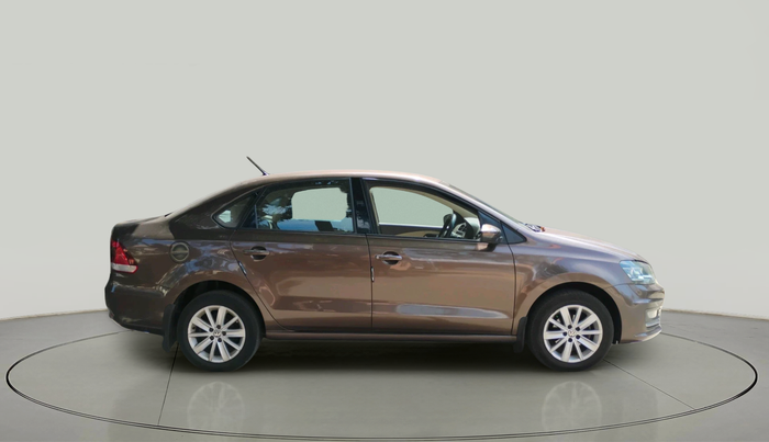 2017 Volkswagen Vento HIGHLINE 1.6 MPI, Petrol, Manual, 1,02,294 km, exterior