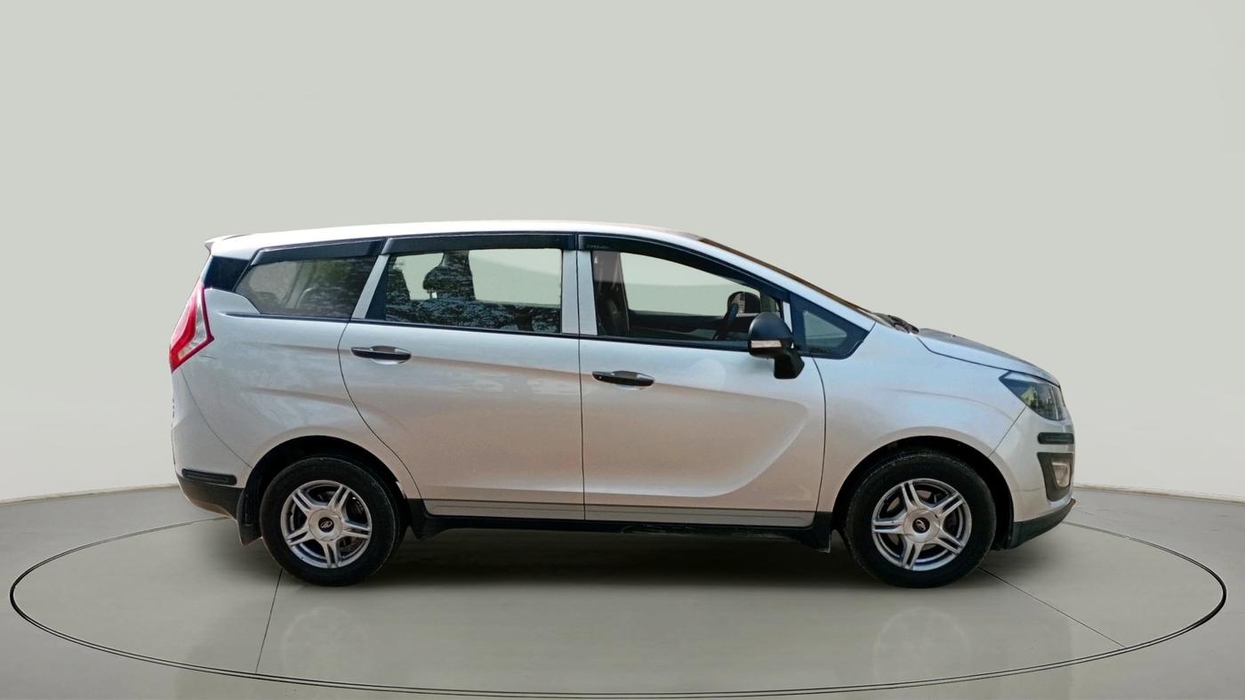 2021 Mahindra MARAZZO M2 7STR, Diesel, Manual, 1,28,022 km, exterior