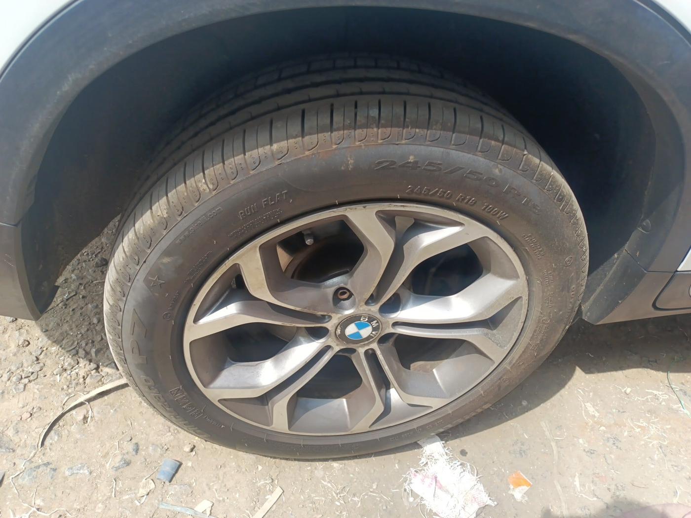 2017 BMW X3 XDRIVE 20D, Diesel, Automatic, 98,984 km, tyre