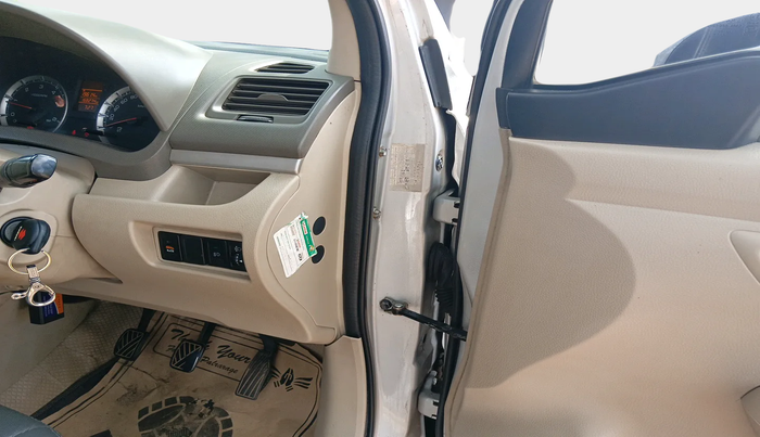 2012 Maruti Ertiga VDI, Diesel, Manual, 1,68,274 km, interior